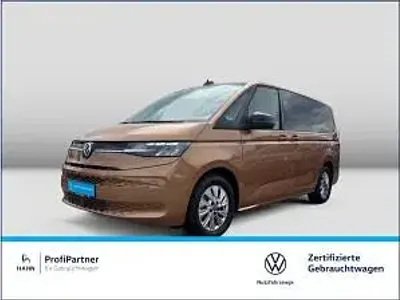 Usata VW T7 Life 150 CV (110 kW) 2024 Marrone Furgone