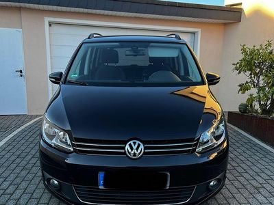 Schwarz Gebraucht 2013 VW Touran Comfortline Van / Kleinbus | 9.000 € (Guter Preis)