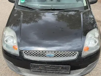 Gebraucht Ford Fiesta 70 PS (51 kW) 2008 Blau Kleinwagen