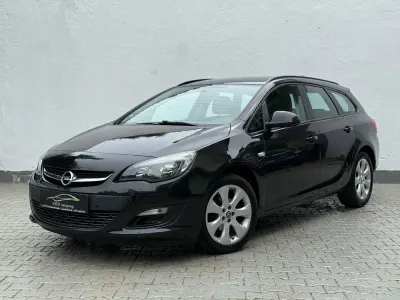 Używany Opel Astra Style 120 KM (88 kW) 2016 Czarny Kombi