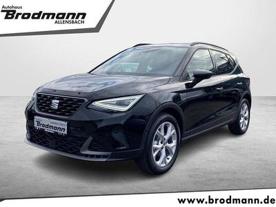 Mitternachtsschwarz metallic Neu 2025 Seat Arona FR SUV | 26.750 € (Fairer Preis)
