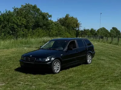 Gebraucht BMW 318 143 PS (105 kW) 2002 Schwarz Kombi