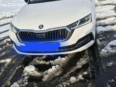 Gebraucht 2021 Skoda Octavia Tour Kombi | 30.000 €