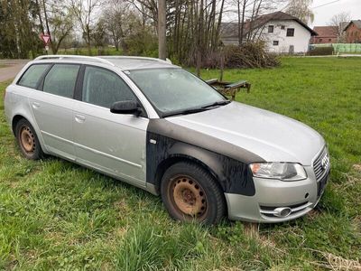 gebraucht Audi A4 2.0 TDI Kombi / Family Van