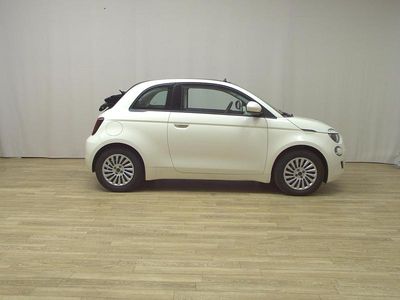 Usata Fiat 500e 86 kW (118 CV) 2023 Bianco Cabrio