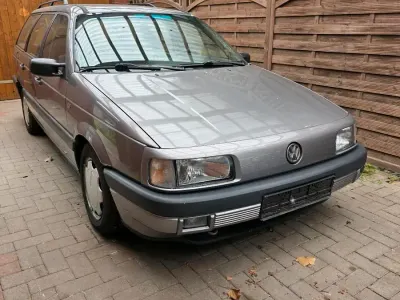 Gebraucht VW Passat 115 PS (84 kW) 1991 Grau Kombi