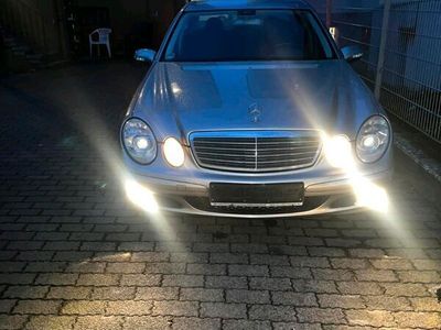 gebraucht Mercedes E220 3800