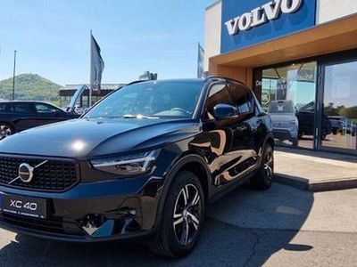 Gebraucht Volvo XC40 Plus 163 PS (119 kW) 2024 Onyx black / metallic SUV