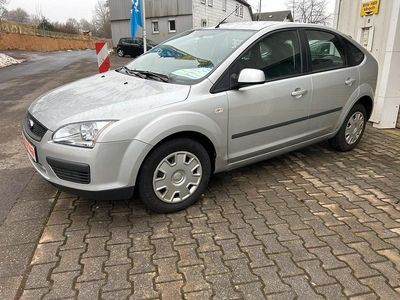 Silber Gebraucht 2007 Ford Focus Limousine | 3.800 € (Etwas zu teuer)