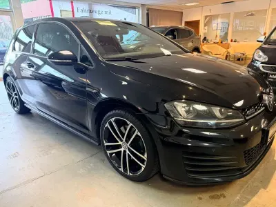 Gebraucht VW Golf VII Sound 184 PS (135 kW) 2017 Schwarz Limousine