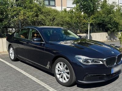 BMW 730