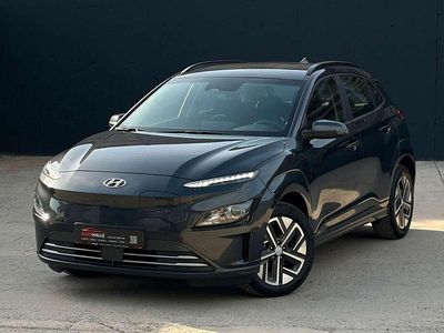 Gebraucht Hyundai Kona Select 100 kW (136 PS) 2023 Grau SUV