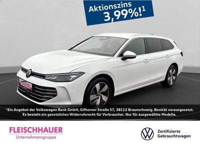 Weiss Gebraucht 2025 VW Passat Business Kombi | 35.690 €
