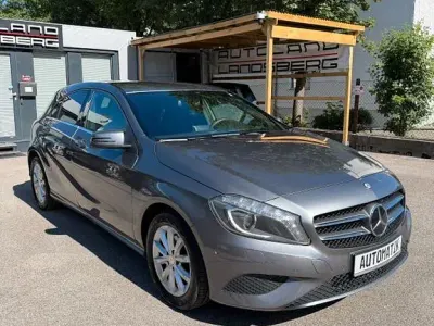 Gebraucht Mercedes A200 136 PS (100 kW) 2012 Grau Limousine