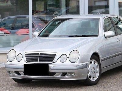 Mercedes E240