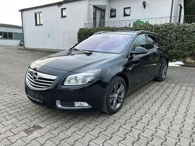 Schwarz Gebraucht 2010 Opel Insignia Kombi | 2.190 € (Guter Preis)