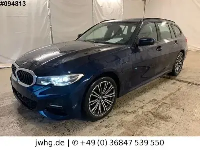 Usata BMW 330e M Sport 184 CV (135 kW) 2021 Blu Station wagon