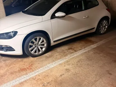 Gebraucht VW Scirocco Edition 122 PS (89 kW) 2009 Weiß Coupé