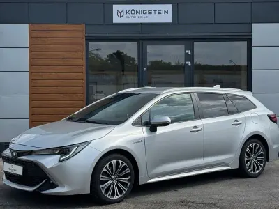Gebraucht Toyota Corolla Club 98 PS (72 kW) 2019 Silber Kombi