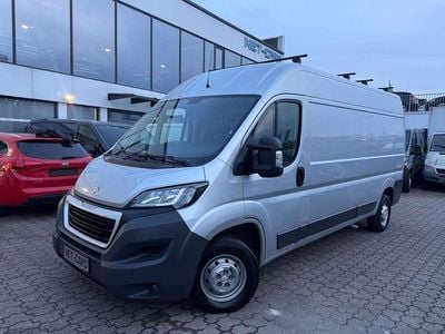 Gebraucht Peugeot Boxer 163 PS (119 kW) 2017 Silber Van