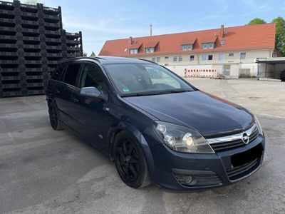 gebraucht Opel Astra /1.9. OPC-Line/Xenon-keylessgo-entry/teilleder-tempo