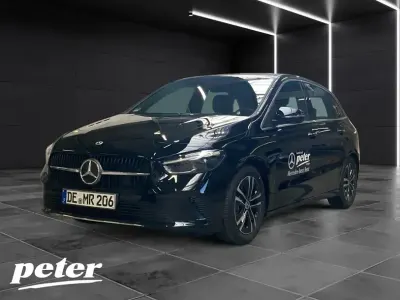 Gebraucht Mercedes B180 Progressive 136 PS (100 kW) 2025 Schwarz Kleinwagen