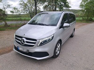 gebraucht Mercedes V300 EDITION lang SHZ+MBUX+DISTRONIC+KAMERA+AHK