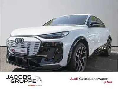 Gebraucht Audi Q6 e-tron 225 kW (306 PS) 2025 Weiß (weiss / gletscherweiss) SUV