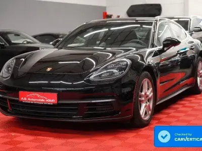 Gebraucht Porsche Panamera 462 PS (339 kW) 2017 Schwarz Kleinwagen