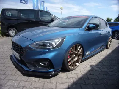 Gebraucht Ford Focus ST 320 PS (235 kW) 2019 Blau Limousine