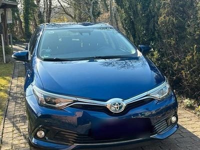 Gebraucht Toyota Auris Hybrid 136 PS (100 kW) 2016 Blau Limousine