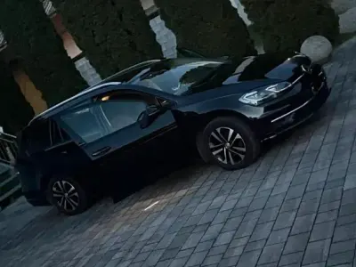 Gebraucht VW Golf VII 150 PS (110 kW) 2019 Schwarz Kombi