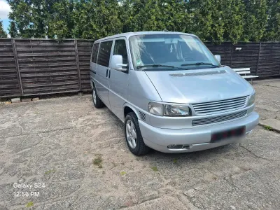 Gebraucht VW Multivan 151 PS (111 kW) 2001 Silber Van / Kleinbus