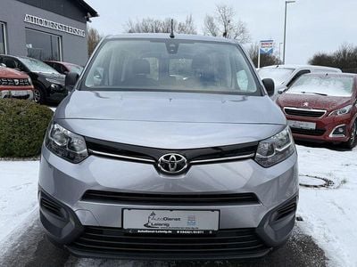 Silber Gebraucht 2022 Toyota Proace Verso City Kombi | 15.950 € (Guter Preis)