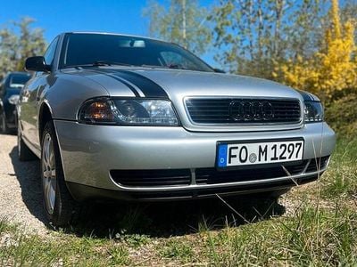 Second-hand Audi A4 101 CP (74 kW) 1998 Argintiu Break