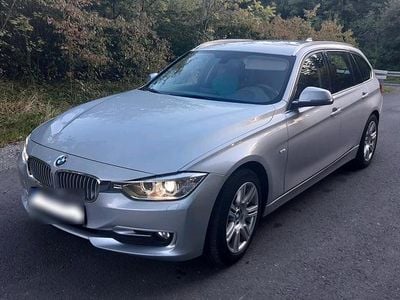 Usata BMW 318 Performance 146 CV (107 kW) 2013 Argento Station wagon