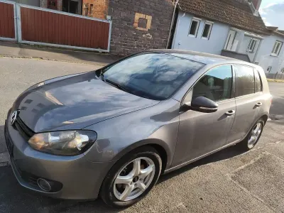 Gebraucht VW Golf VI Highline 122 PS (89 kW) 2009 Kleinwagen