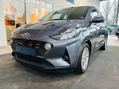 Gebraucht Hyundai i10 Trend 84 PS (61 kW) 2020 Farbe: Kleinwagen