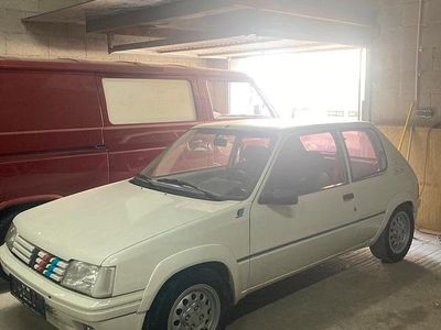 Weiß Gebraucht 1991 Peugeot 205 Kleinwagen | 17.777 €