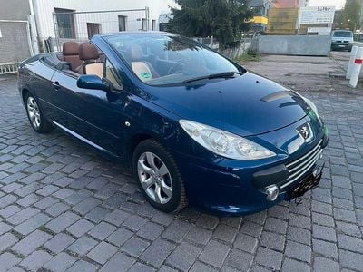 Gebraucht Peugeot 307 CC Filou 109 PS (80 kW) 2005 Blau Cabrio