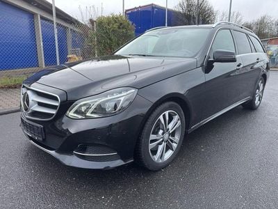 Gebraucht Mercedes E300 231 PS (169 kW) 2015 Schwarz Limousine