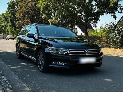 Gebraucht VW Passat Comfortline 150 PS (110 kW) 2015 Schwarz Kombi