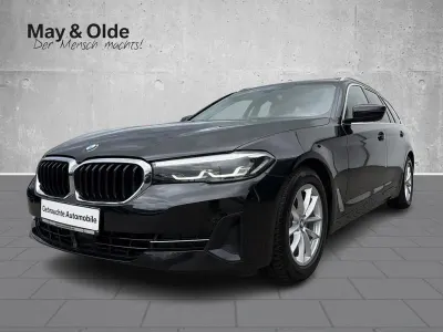 Gebraucht BMW 520 190 PS (139 kW) 2023 Schwarz Kombi