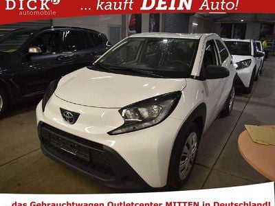 Gebraucht Toyota Aygo 72 PS (52 kW) 2022 Weiß Kleinwagen