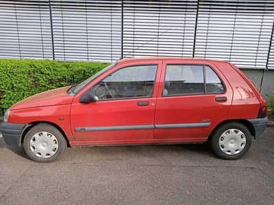 gebraucht Renault Clio 1, Bj 08.1996, HU 04.2025, sparsames Raumwunder !!