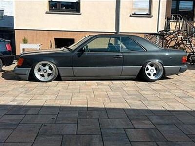 Usata Mercedes E300 Sportline 190 CV (139 kW) 1992 Nero Coupé