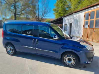 Brugt Fiat Doblò 135 HK (99 kW) 2014 Blå MPV