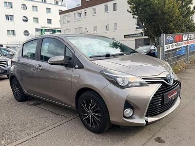 Gebraucht Toyota Yaris Hybrid Comfort 75 PS (55 kW) 2015 Braun Limousine