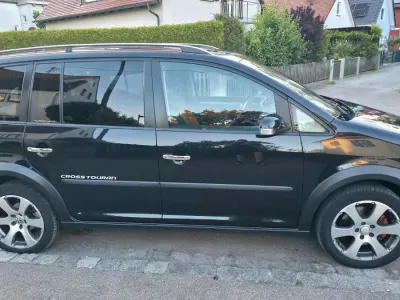 Gebraucht VW Touran Cross 170 PS (125 kW) 2008 Schwarz Van / Kleinbus