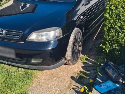 Gebraucht Opel Astra Edition 125 PS (91 kW) 2003 Schwarz Cabrio